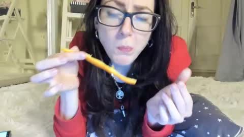 Snapshot of babby_jewel chatting on February 2, 2025, 2:13 pm babby_jewel online show from February 2, 2025, 2:13 pm