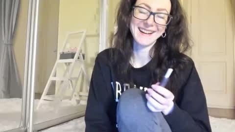 Snapshot of babby_jewel chatting on February 6, 2025, 11:10 am babby_jewel online show from February 6, 2025, 11:10 am