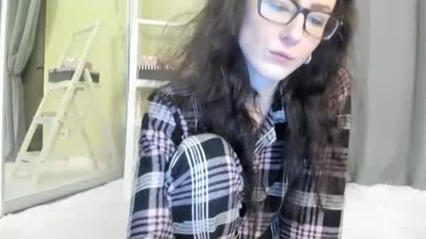 Snapshot of babby_jewel chatting on September 13, 2025, 10:15 am babby_jewel online show from September 13, 2025, 10:15 am