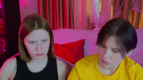 Sweety Eva online show from October 31, 2025, 7:42 am