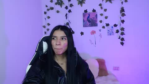 babenik_777 online show from October 30, 2025, 8:49 am