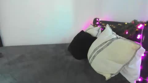 Snapshot of babielynn chatting on December 14, 2025, 2:55 pm BabieLynn online show from December 14, 2025, 2:55 pm