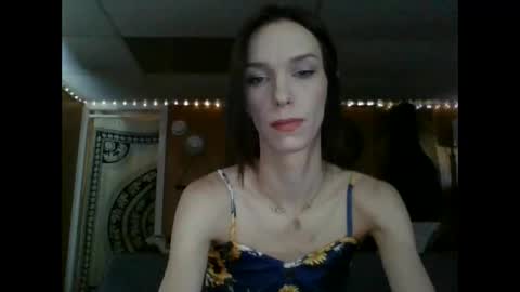 Snapshot of babiifern chatting on February 11, 2025, 2:13 pm Fern Browning online show from February 11, 2025, 2:13 pm