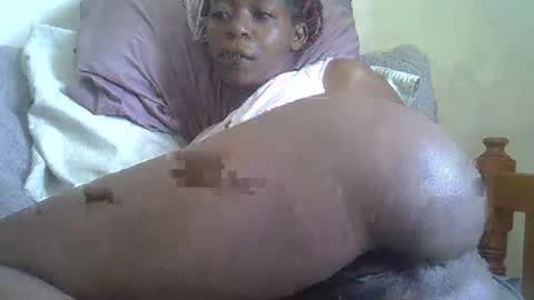 Snapshot of baby_facii chatting on January 11, 2025, 8:00 am baby_facii online show from January 11, 2025, 8:00 am