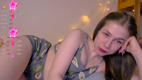 Snapshot of baby_girl_0001 chatting on January 29, 2025, 10:22 pm Kira online show from January 29, 2025, 10:22 pm