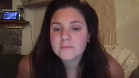 Snapshot of baby_girl_93 chatting on December 17, 2025, 8:09 am baby_girl_93 online show from December 17, 2025, 8:09 am