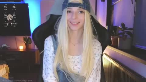 baby gopn1k online show from January 21, 2025, 5:05 am