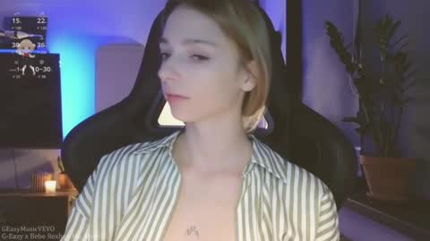 baby gopn1k online show from January 27, 2025, 5:03 am