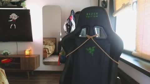 baby gopn1k online show from October 8, 2025, 5:16 am