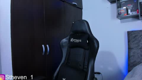 Junior       Independent Model online show from December 3, 2024, 7:43 am