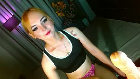 Snapshot of baby_kira1988 chatting on December 29, 2024, 12:55 pm Your Baby Kira online show from December 29, 2024, 12:55 pm