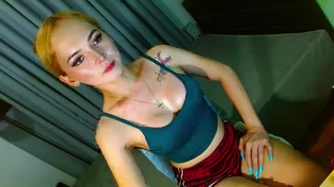 Snapshot of baby_kira1988 chatting on February 21, 2025, 1:33 pm Your Baby Kira online show from February 21, 2025, 1:33 pm