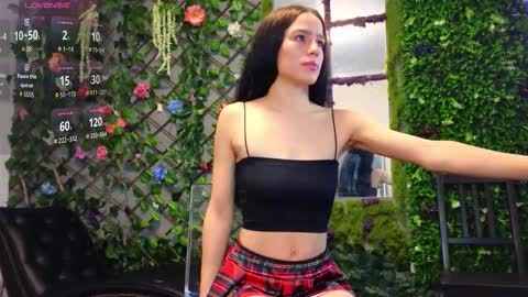 Baby Nico online show from September 26, 2025, 5:28 pm