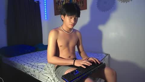 Snapshot of baby_simph chatting on March 3, 2025, 6:12 pm Josh online show from March 3, 2025, 6:12 pm