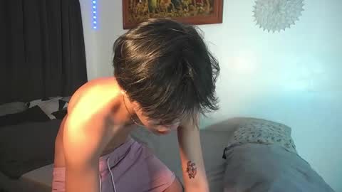 Snapshot of baby_simph chatting on October 18, 2025, 7:31 am Josh online show from October 18, 2025, 7:31 am