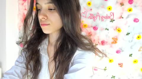 Aylin  online show from February 6, 2025, 5:57 am