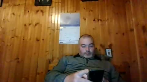 Snapshot of babybaby83 chatting on January 12, 2025, 11:47 pm Darren online show from January 12, 2025, 11:47 pm