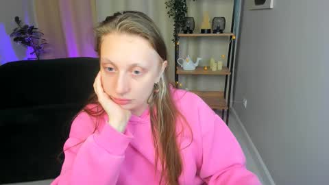 Snapshot of babydarkness chatting on September 14, 2025, 8:41 pm Eva online show from September 14, 2025, 8:41 pm