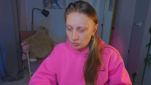 Snapshot of babydarkness chatting on October 5, 2025, 8:51 pm Eva online show from October 5, 2025, 8:51 pm