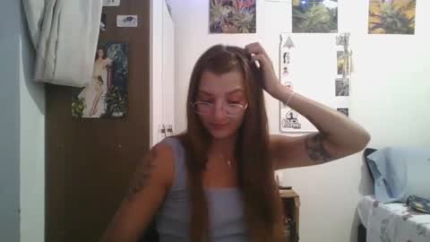 Snapshot of babydemon6 chatting on March 10, 2025, 10:34 pm babydemon6 online show from March 10, 2025, 10:34 pm