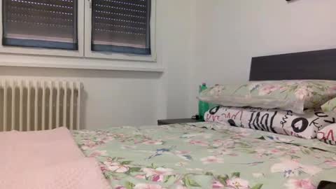 BabyElodie12 online show from September 23, 2025, 11:13 am