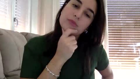 BabyElodie12 online show from September 29, 2025, 11:26 am