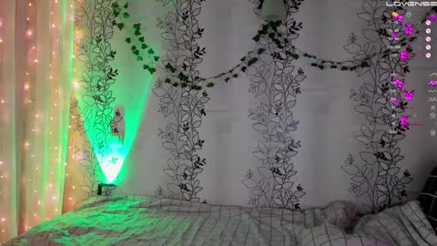 Snapshot of babyfoxyy chatting on December 15, 2024, 7:10 pm maddy online show from December 15, 2024, 7:10 pm