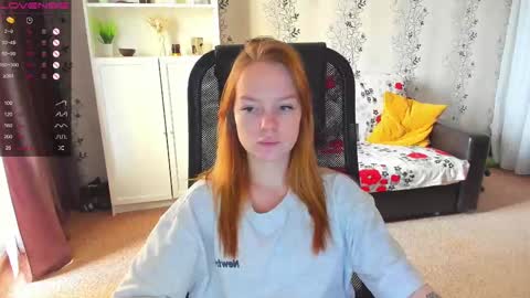 Snapshot of babyfoxyy chatting on February 21, 2025, 9:34 am maddy online show from February 21, 2025, 9:34 am