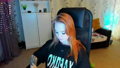 Snapshot of babyfoxyy chatting on February 25, 2025, 7:36 pm maddy online show from February 25, 2025, 7:36 pm