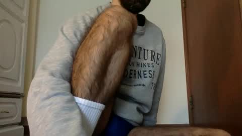 Snapshot of babyhardy chatting on December 3, 2024, 12:38 pm Tom A.    online show from December 3, 2024, 12:38 pm