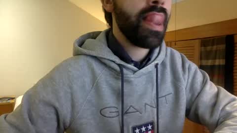 Snapshot of babyhardy chatting on December 13, 2024, 11:23 am Tom A.    online show from December 13, 2024, 11:23 am