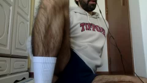 Snapshot of babyhardy chatting on December 26, 2024, 12:59 pm Tom A.    online show from December 26, 2024, 12:59 pm