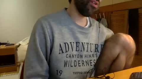 Snapshot of babyhardy chatting on January 19, 2025, 3:53 pm Tom A.    online show from January 19, 2025, 3:53 pm
