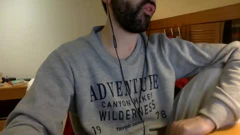 Snapshot of babyhardy chatting on January 21, 2025, 11:45 pm Tom A.    online show from January 21, 2025, 11:45 pm