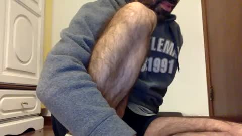 Snapshot of babyhardy chatting on January 31, 2025, 11:35 pm Tom A.    online show from January 31, 2025, 11:35 pm