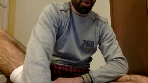 Snapshot of babyhardy chatting on February 2, 2025, 11:21 pm Tom A.    online show from February 2, 2025, 11:21 pm