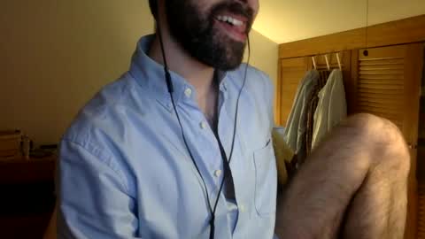 Snapshot of babyhardy chatting on March 10, 2025, 11:27 pm Tom A.    online show from March 10, 2025, 11:27 pm
