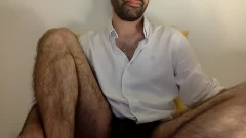 Snapshot of babyhardy chatting on October 25, 2025, 10:48 pm Tom A.    online show from October 25, 2025, 10:48 pm