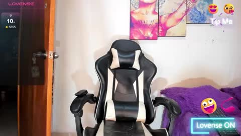Snapshot of babyhorny_777 chatting on March 9, 2025, 9:46 am babyhorny_777 online show from March 9, 2025, 9:46 am