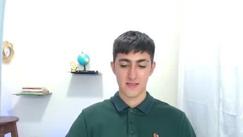 Snapshot of babymaik chatting on December 23, 2024, 12:03 am babymaik online show from December 23, 2024, 12:03 am