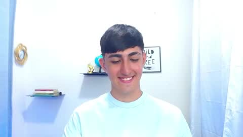 Snapshot of babymaik chatting on February 7, 2025, 11:34 pm babymaik online show from February 7, 2025, 11:34 pm