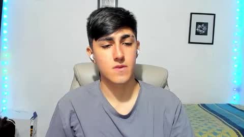 Snapshot of babymaik chatting on November 1, 2025, 5:26 pm babymaik online show from November 1, 2025, 5:26 pm