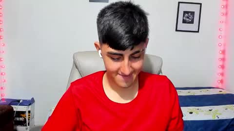 Snapshot of babymaik chatting on November 8, 2025, 5:51 am babymaik online show from November 8, 2025, 5:51 am