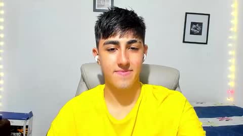 Snapshot of babymaik chatting on November 15, 2025, 5:38 am babymaik online show from November 15, 2025, 5:38 am