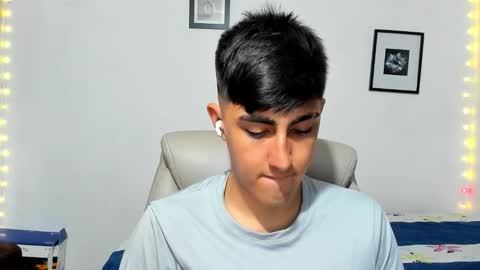 Snapshot of babymaik chatting on November 22, 2025, 5:39 am babymaik online show from November 22, 2025, 5:39 am