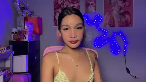 Snapshot of babynexy69 chatting on October 21, 2025, 8:15 am Nexie online show from October 21, 2025, 8:15 am