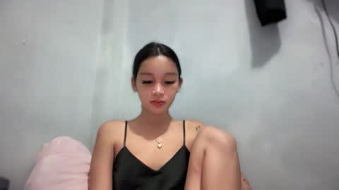 Snapshot of babynexy69 chatting on November 5, 2025, 5:24 pm Nexie online show from November 5, 2025, 5:24 pm