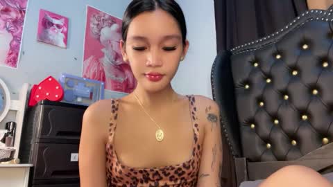 Snapshot of babynexy69 chatting on November 28, 2025, 12:57 am Nexie online show from November 28, 2025, 12:57 am