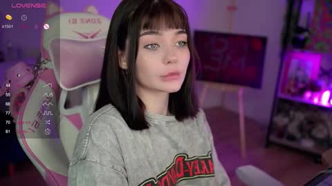 Snapshot of babyroxynill chatting on January 30, 2025, 11:13 pm Nika online show from January 30, 2025, 11:13 pm