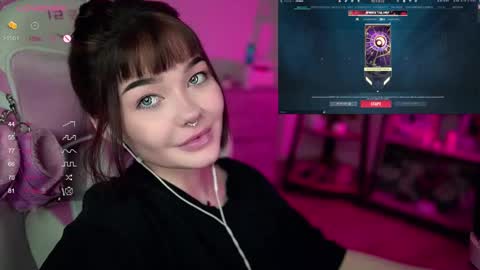 Snapshot of babyroxynill chatting on February 10, 2025, 1:46 am Nika online show from February 10, 2025, 1:46 am